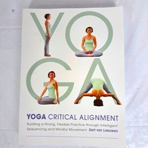 GERT van Leeuwen-Yoga: Critical Alignment‎
